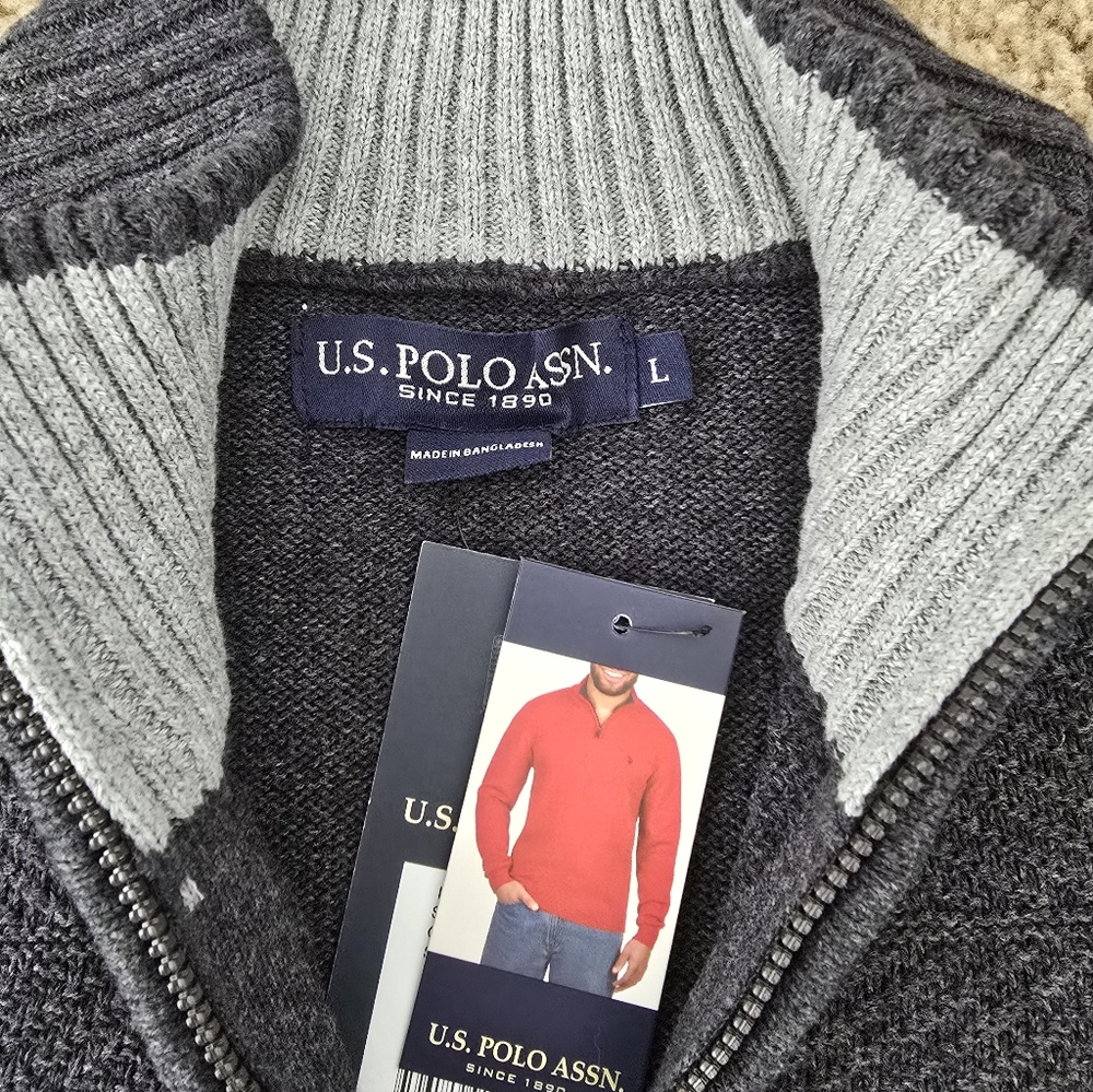 NWT Men's Gray Half-Zip Sweater Sz. L - Picture 3 of 9